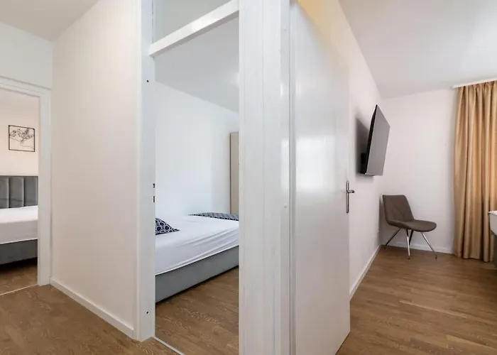 Kety,trogir טרוגיר