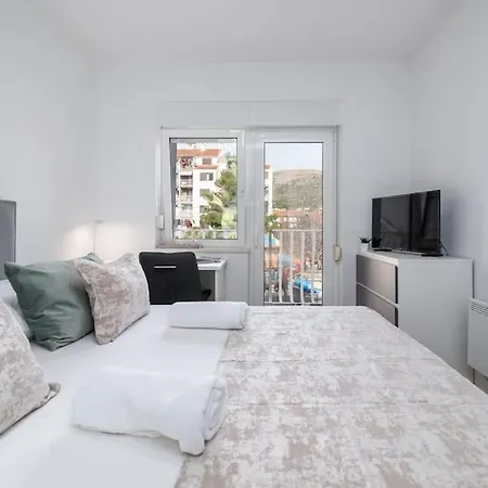 Kety,trogir * 트로기르