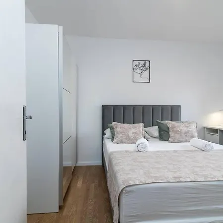 Kety,trogir 트로기르