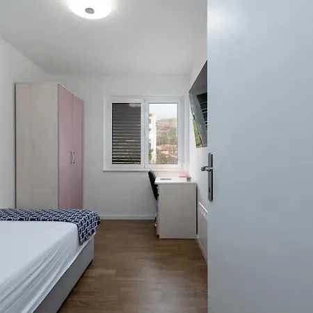 Kety,trogir شقة تروغير