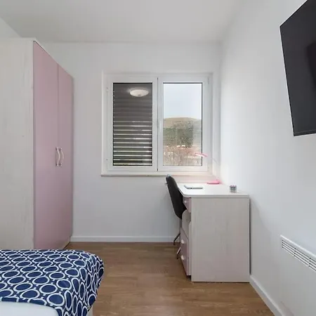 شقة Kety,trogir تروغير